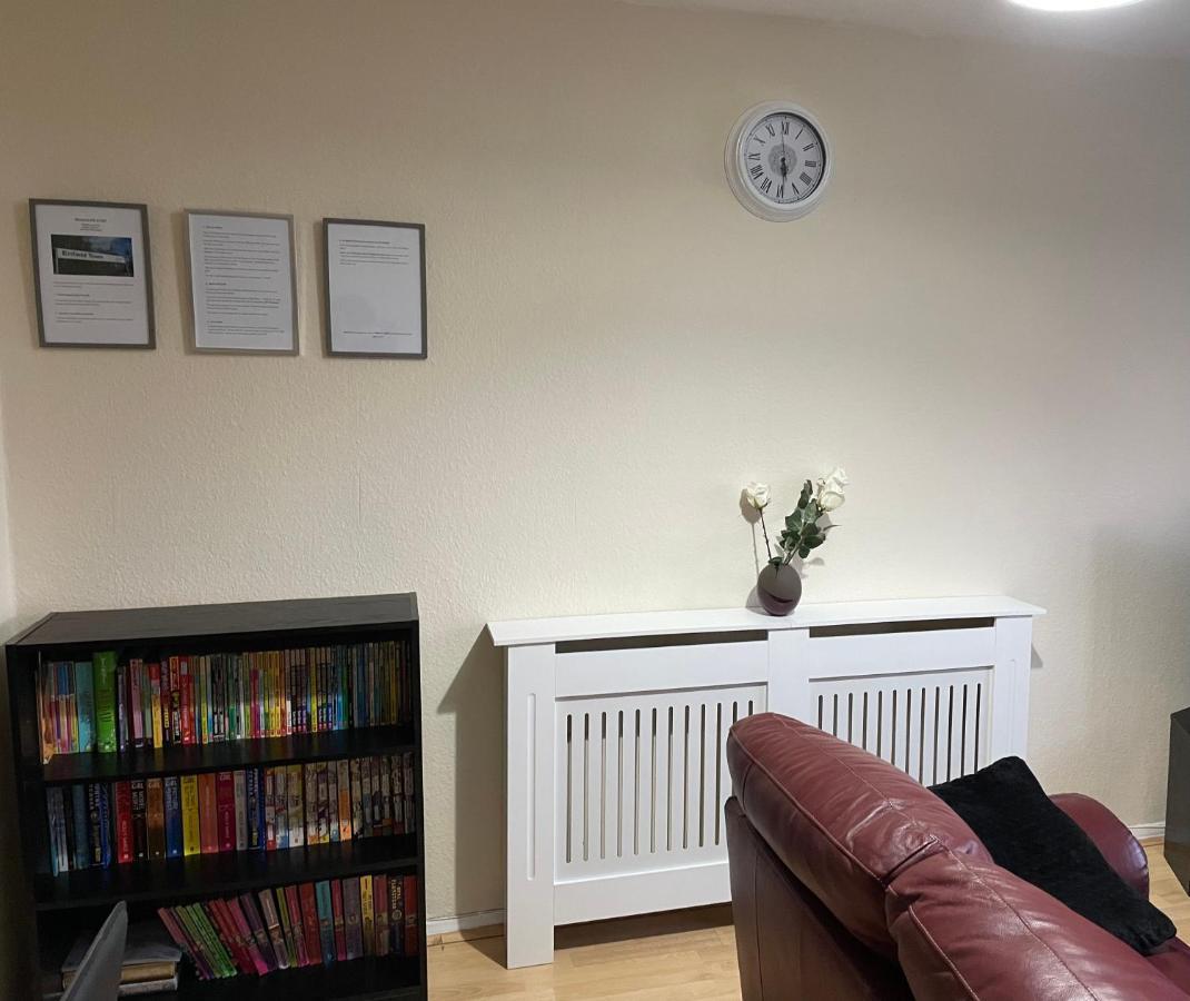 Nnk Air Bnb Enfield Kültér fotó